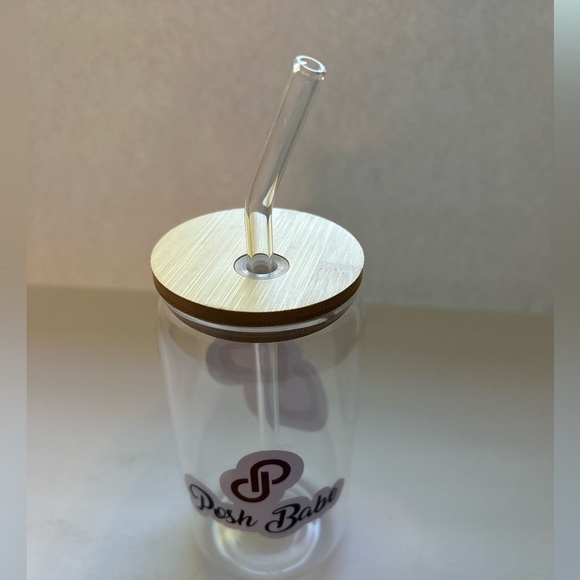 Posh Babe glass cup with a bamboo lid and glass straw 16 Oz for the posh Lady - Picture 6 of 6